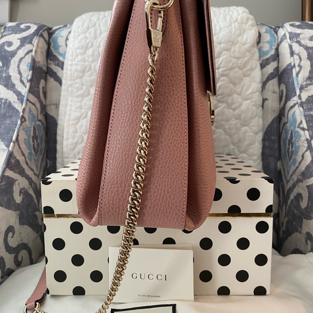 Authentic Gucci Large Interlocking G Flap Bag - image 7